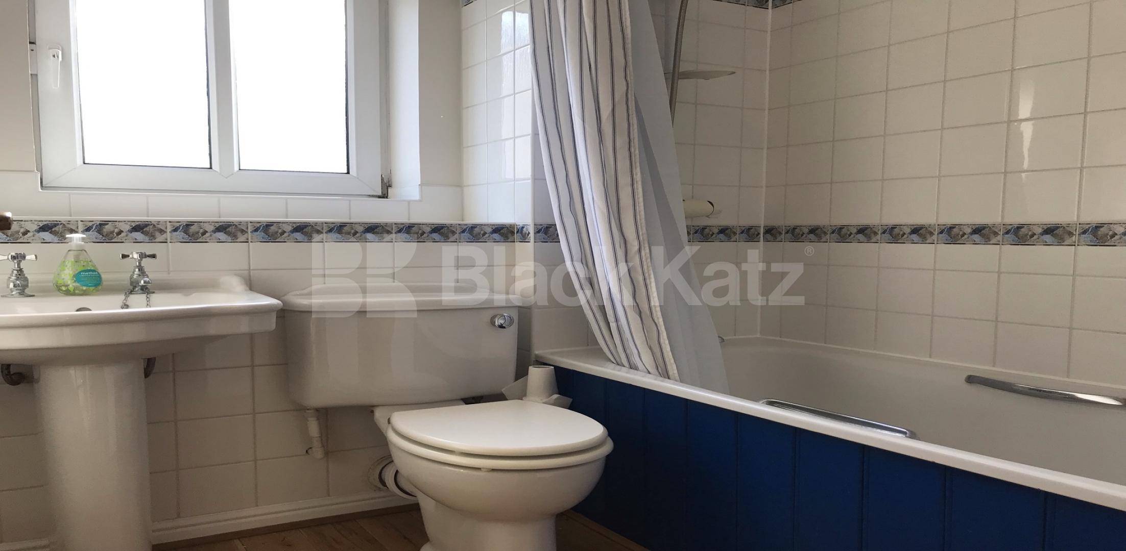 			NEW INSTRUCTION, 2 Bedroom, 1 bath, 1 reception Apartment			 Millennium Drive, Isle of Dogs